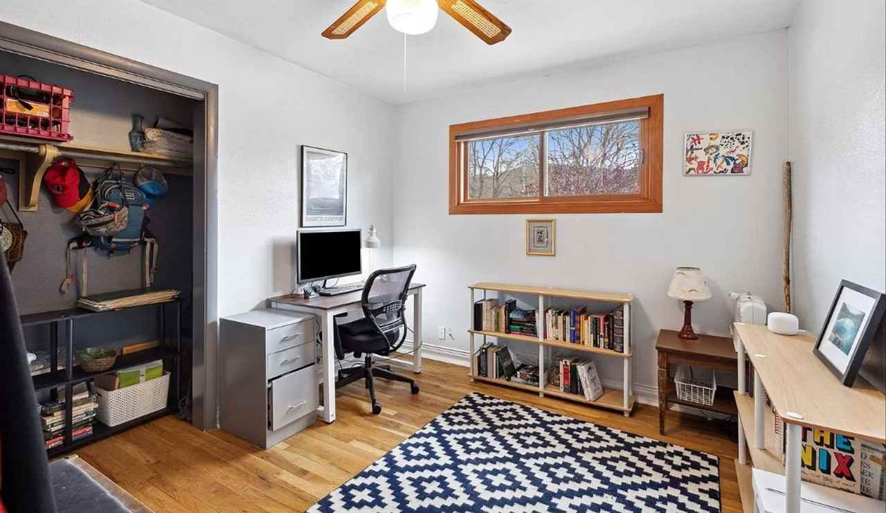 200 Burlington Ave - Photo 7 of 21