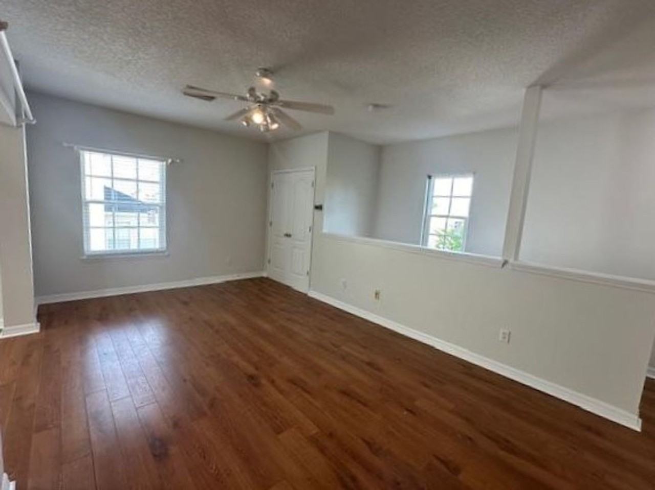 311 Norfolk St - Photo 2 of 12