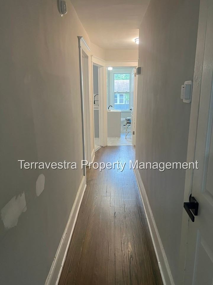 48-50 New Market Street - Photo 3 of 10