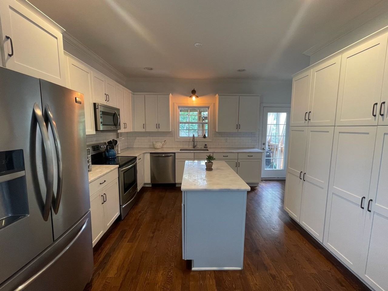 501 Patterson St - Photo 7 of 25