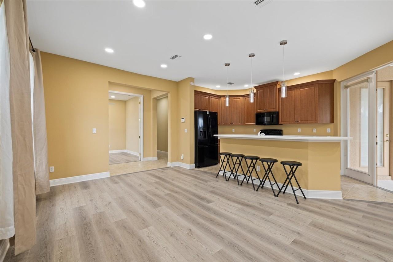 4331 Turnberry Cir #NA - Photo 5 of 25