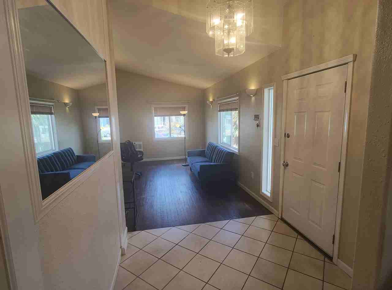 346 N Baxter St #NA - Photo 2 of 12