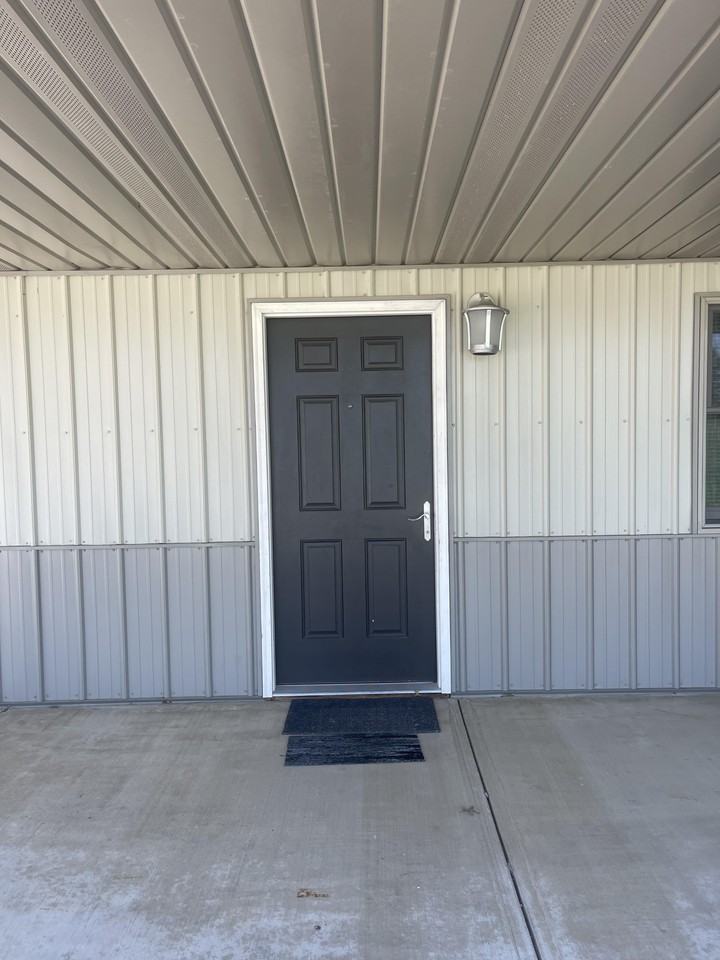 2224 1/2 S 500 E #NA - Photo 2 of 19