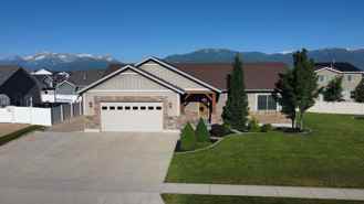 1022 E Old Mill Dr #NA - Photo 1 of 1