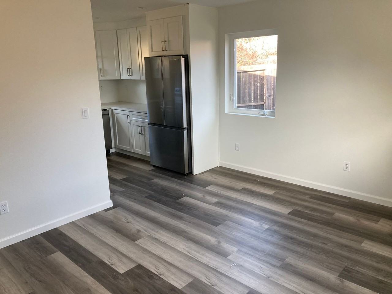 25-29 Rockwood Ct - Photo 3 of 14