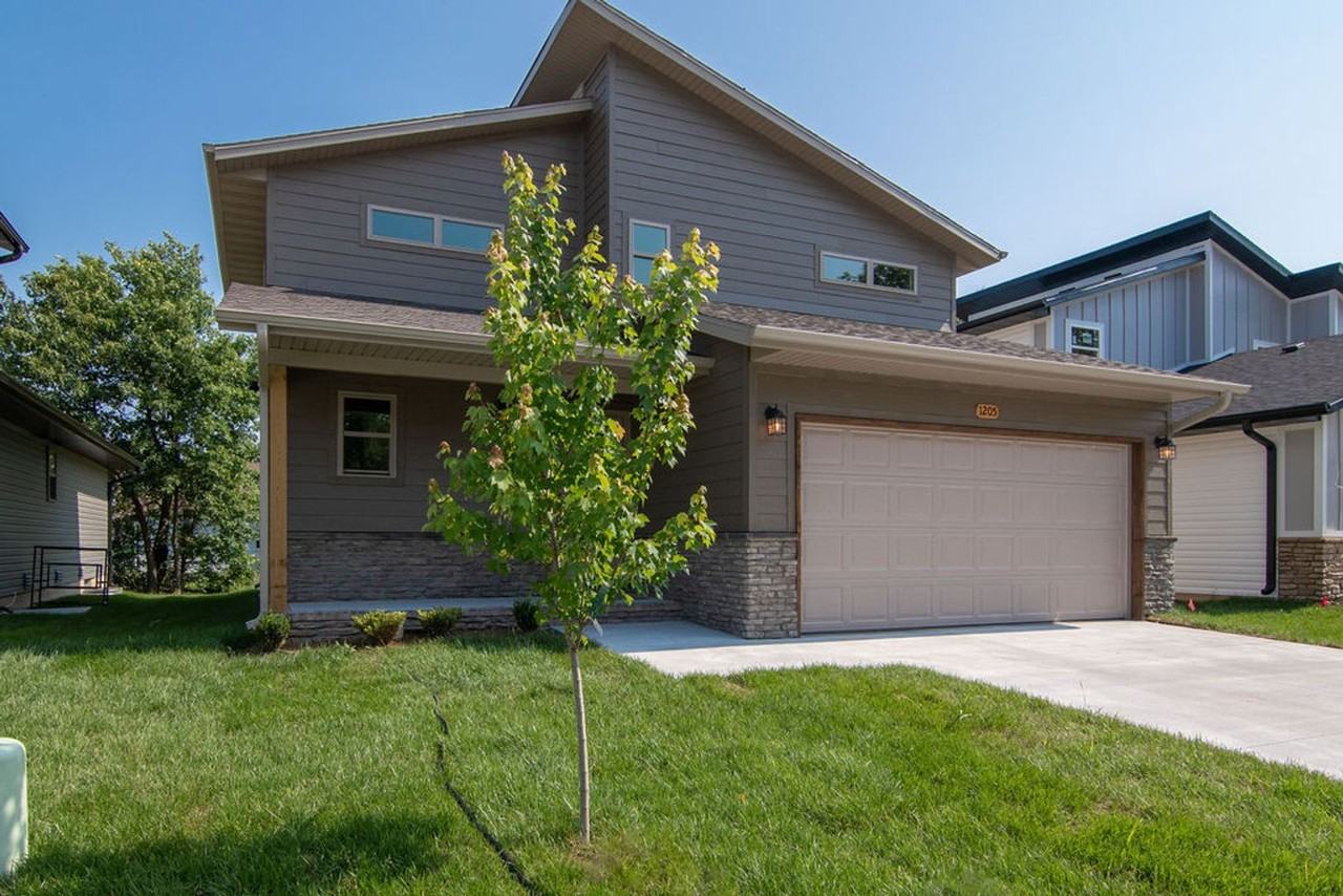 1205 E Paragon - Photo 2 of 30