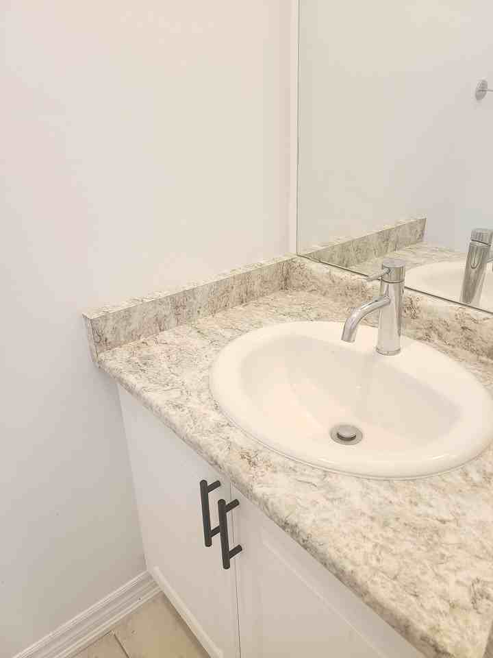 37 Fennell Street - Photo 2 of 18