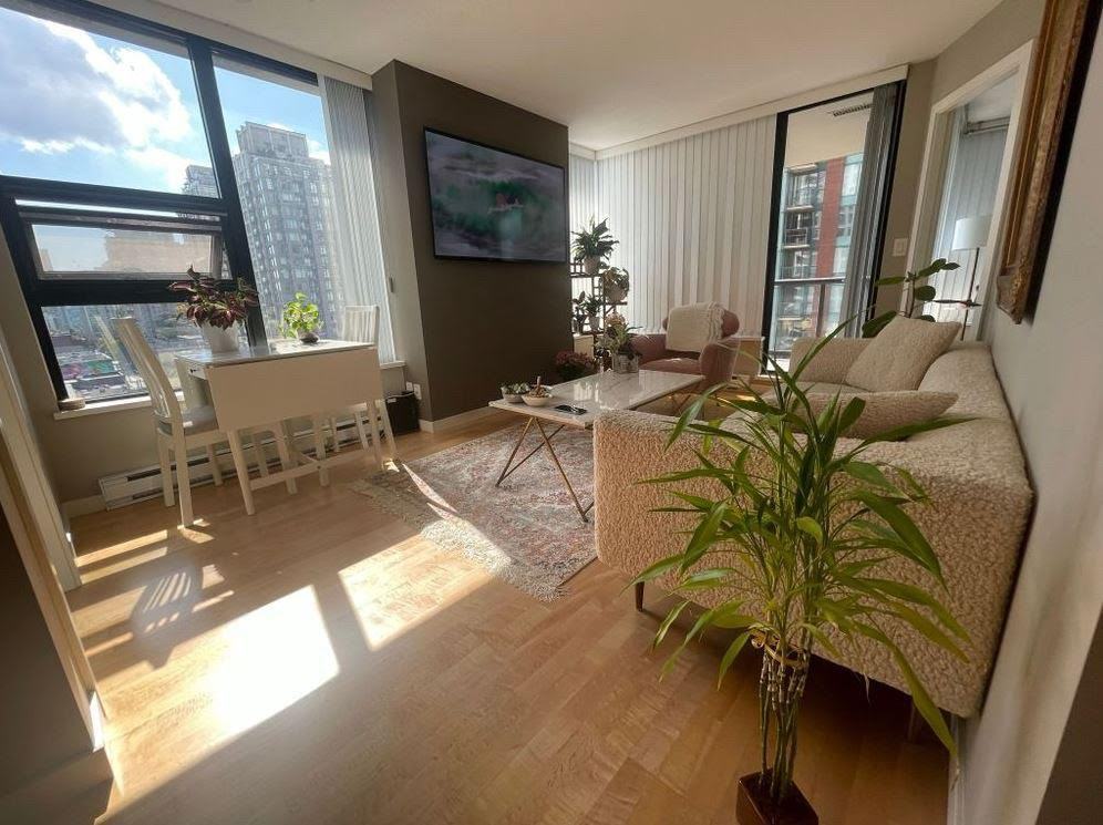 928 Homer St - Photo 2 of 11