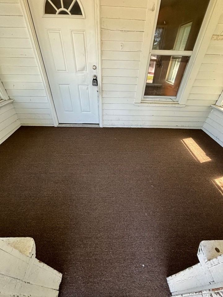 122 E Forest St - Photo 3 of 23