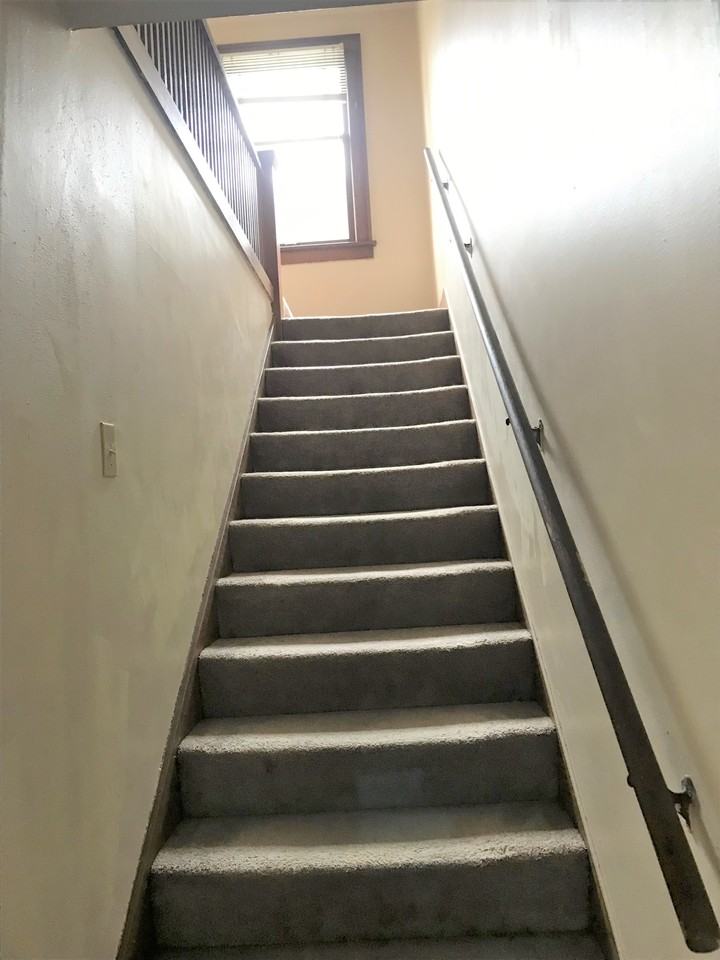 4200 Pasadena Pl Ne #1 - Photo 5 of 13