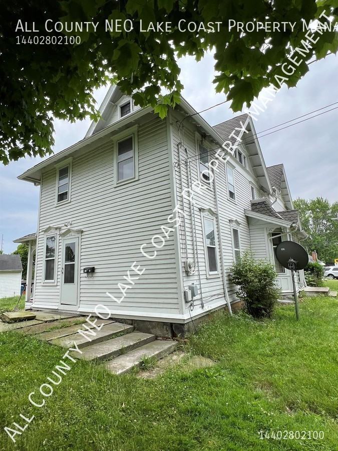 764 N Main St Unit 762 1/2 - Photo 2 of 5