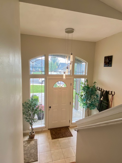 507 E Parker Dr - Photo 3 of 50