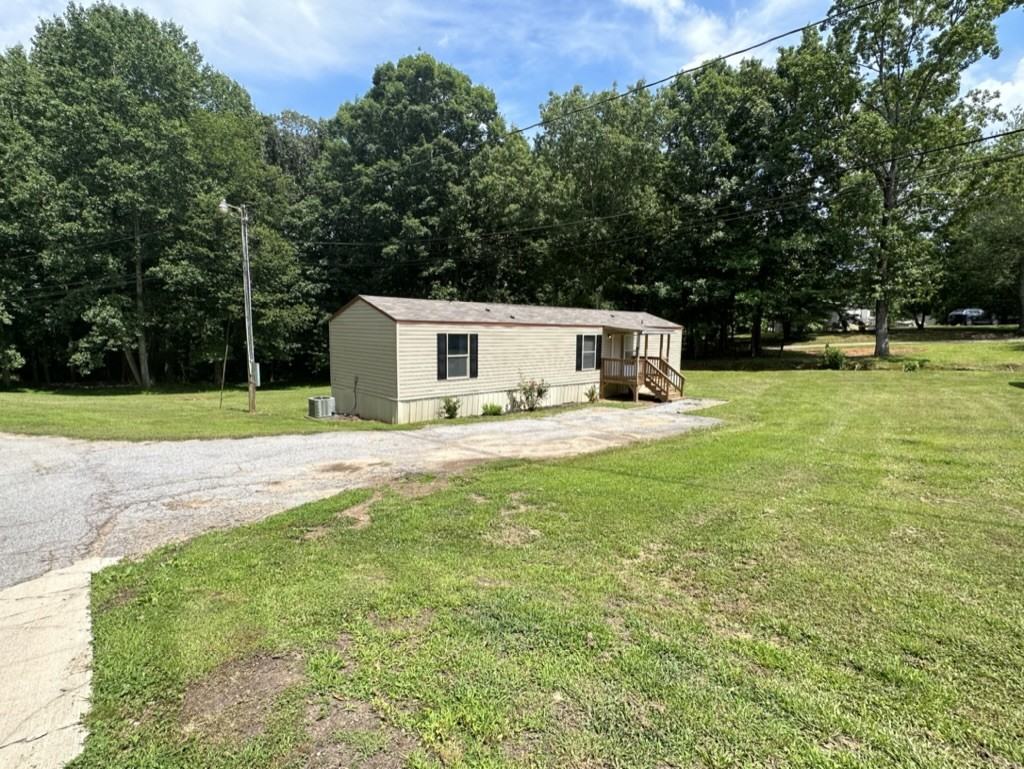 130 Charles Pl #1 - Photo 2 of 10