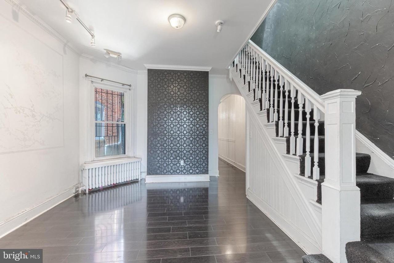 1208 Pennsylvania Ave Se - Photo 5 of 28