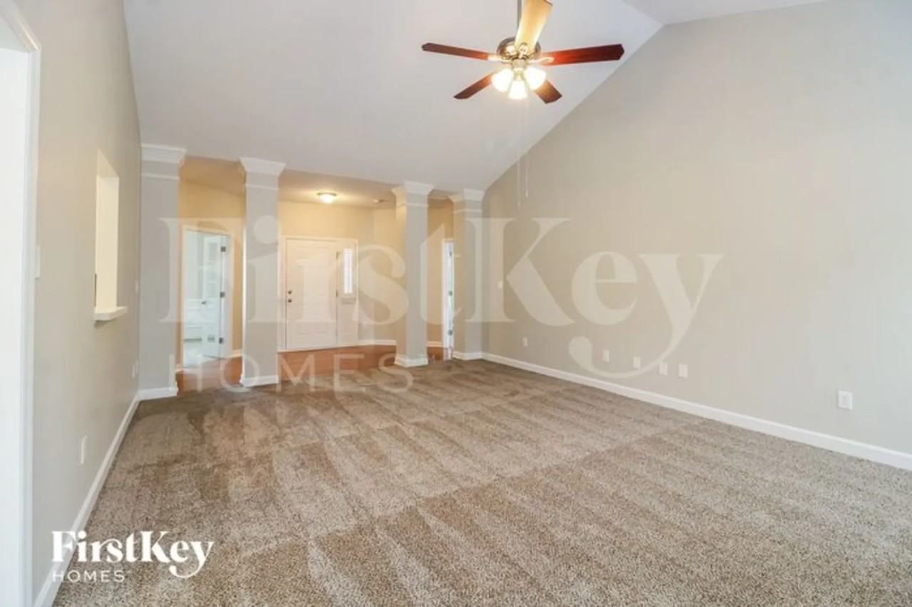 4309 Southern Oak Dr - Photo 3 of 15