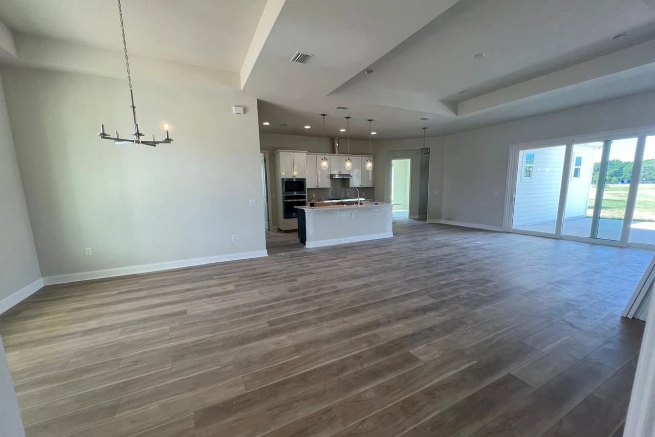 12081 Sw 36th Pl - Photo 2 of 21