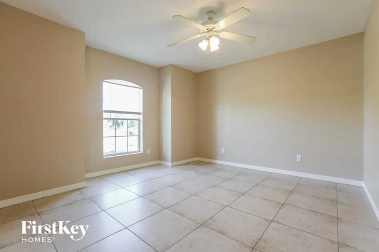 3344 Cincinnati St - Photo 2 of 15