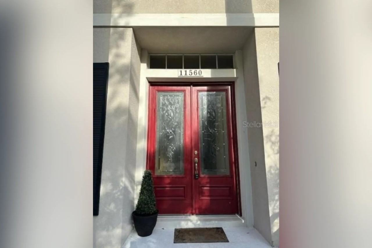 11560 Claymont Cir - Photo 2 of 35