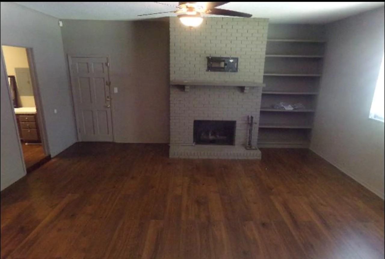 11473 Southridge Dr - Photo 2 of 10