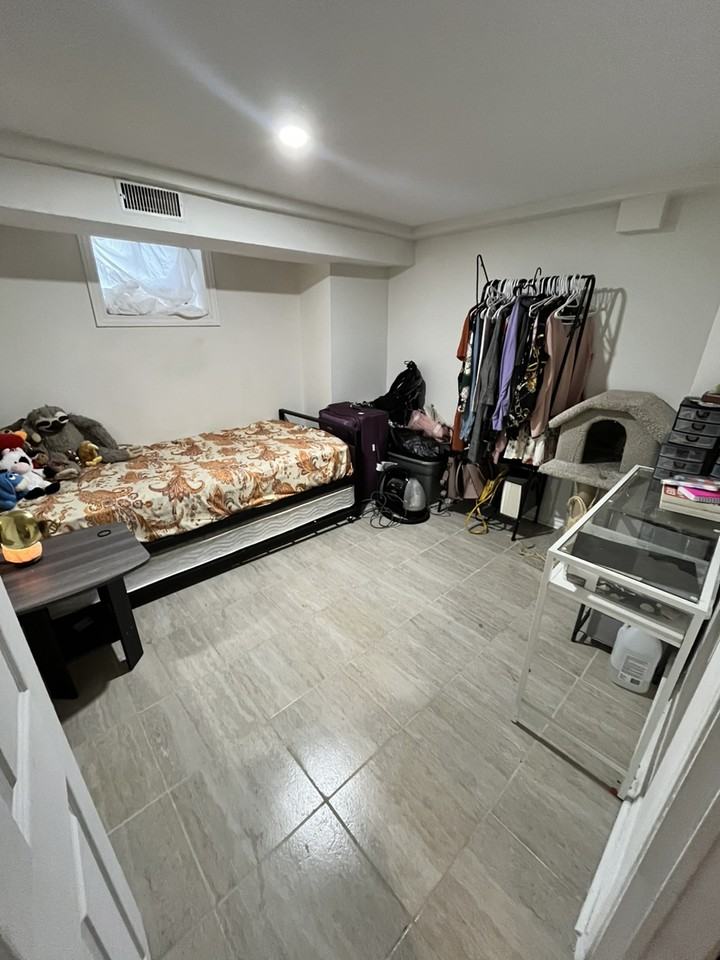 1846 Keele Street - Photo 3 of 8