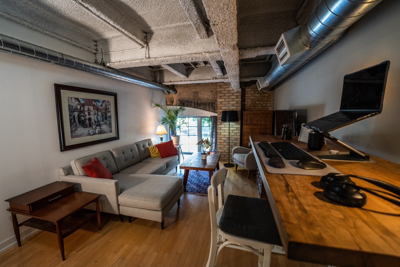 1100 Lansdowne Ave - Photo 4 of 20