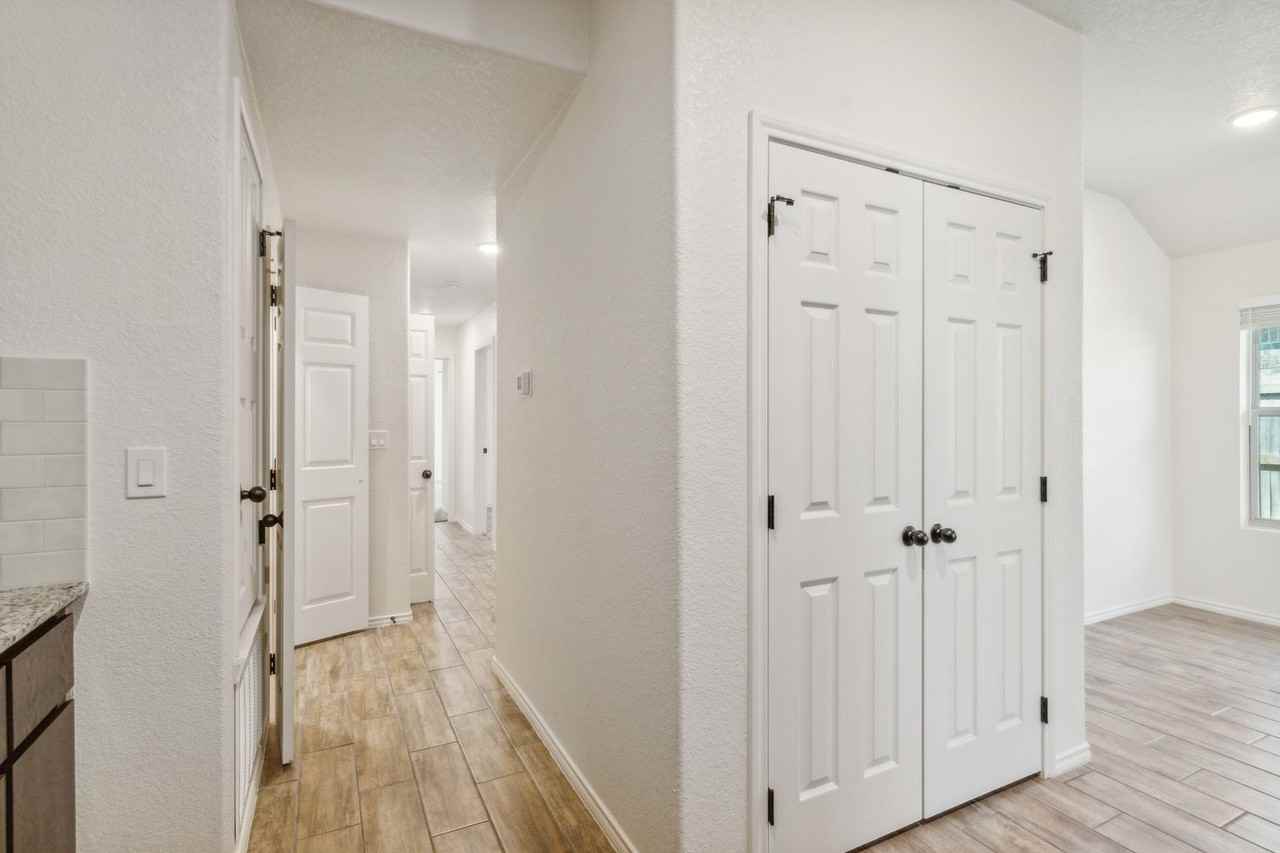 2416 Alterman Dr #B - Photo 6 of 15