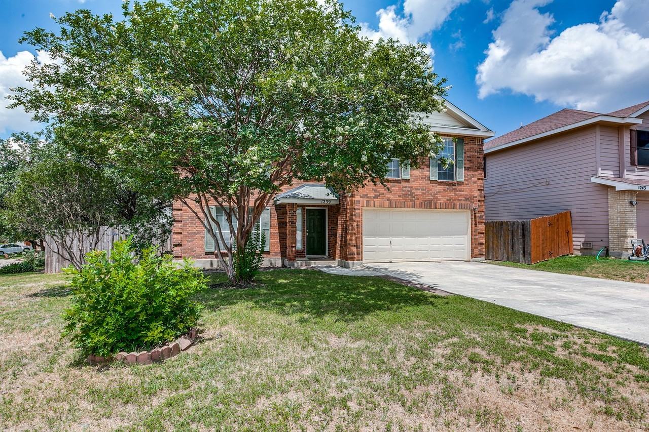 1239 Lynx Bnd - Photo 2 of 25