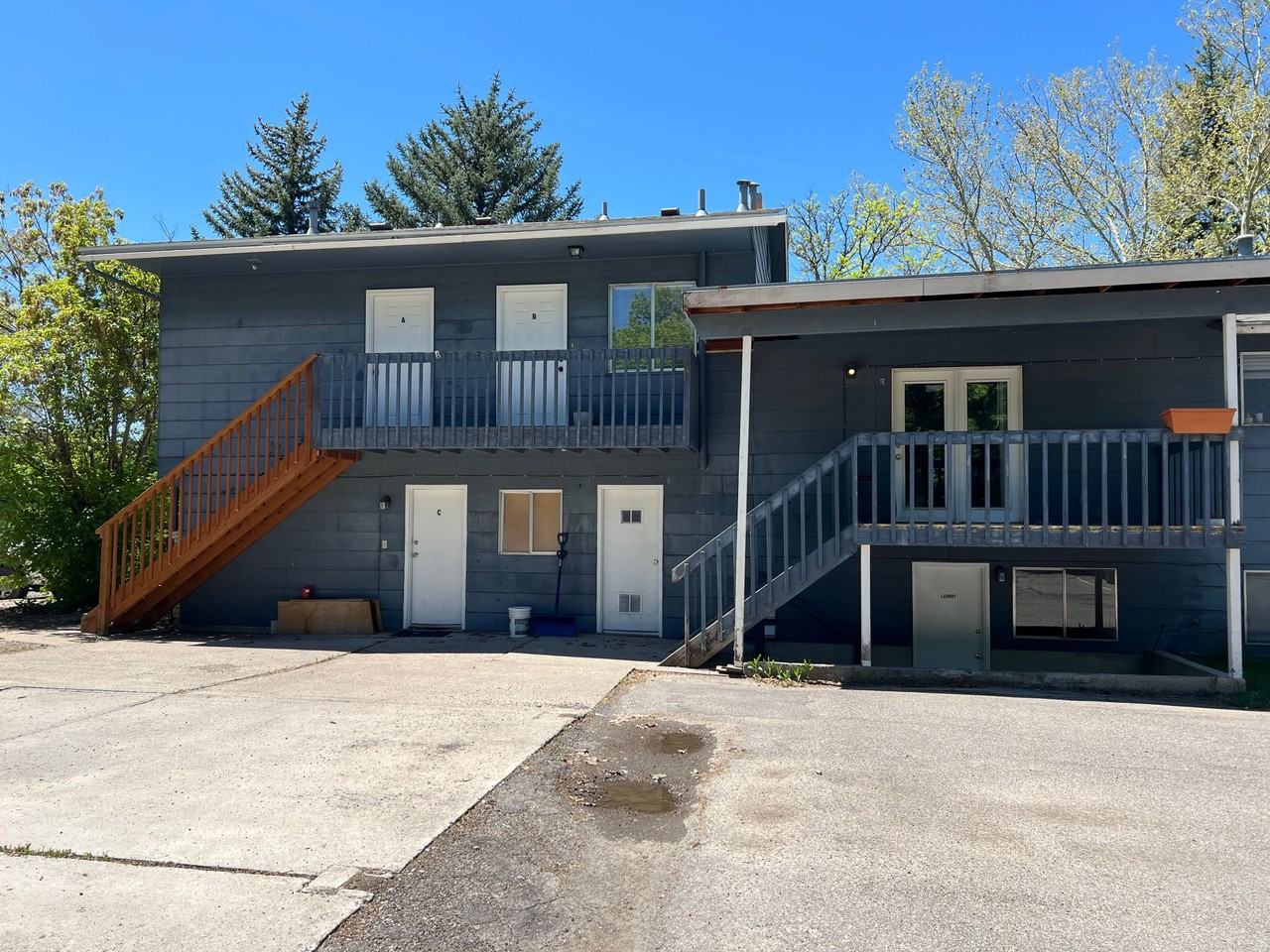 1030 North 250 West Apt A Logan - Photo 3 of 12