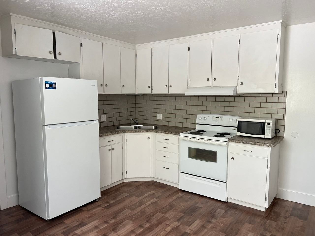 1030 North 250 West Apt A Logan - Photo 5 of 12