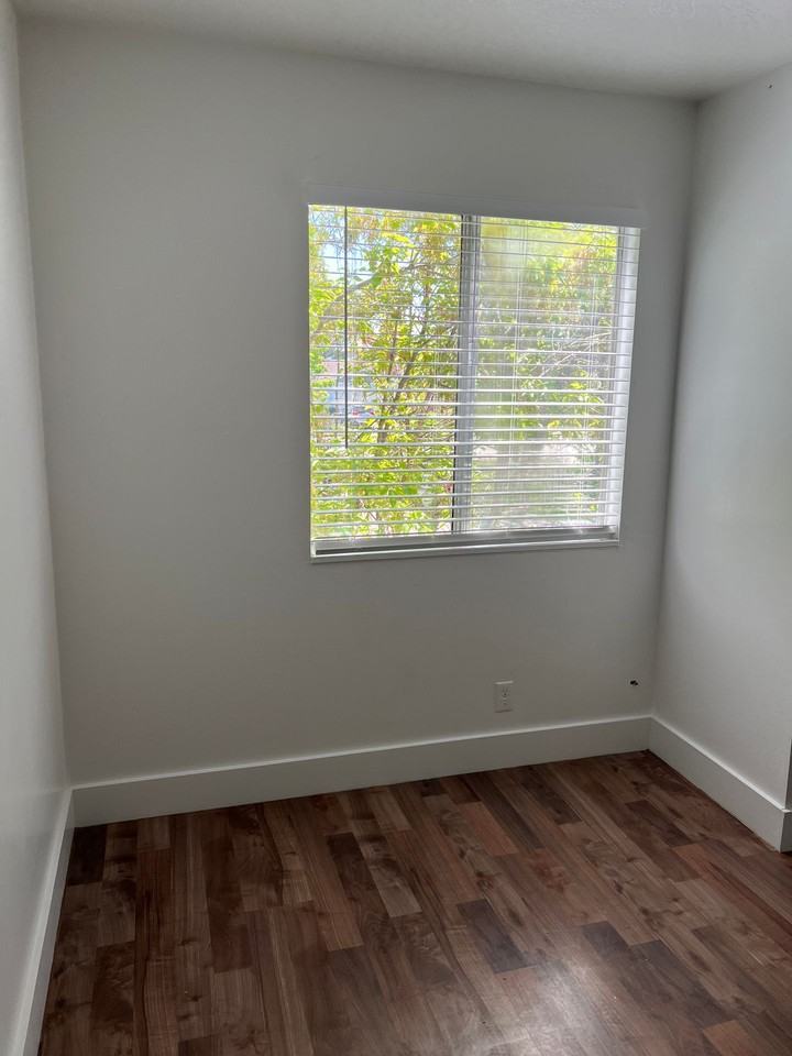1030 North 250 West Apt A Logan - Photo 6 of 12