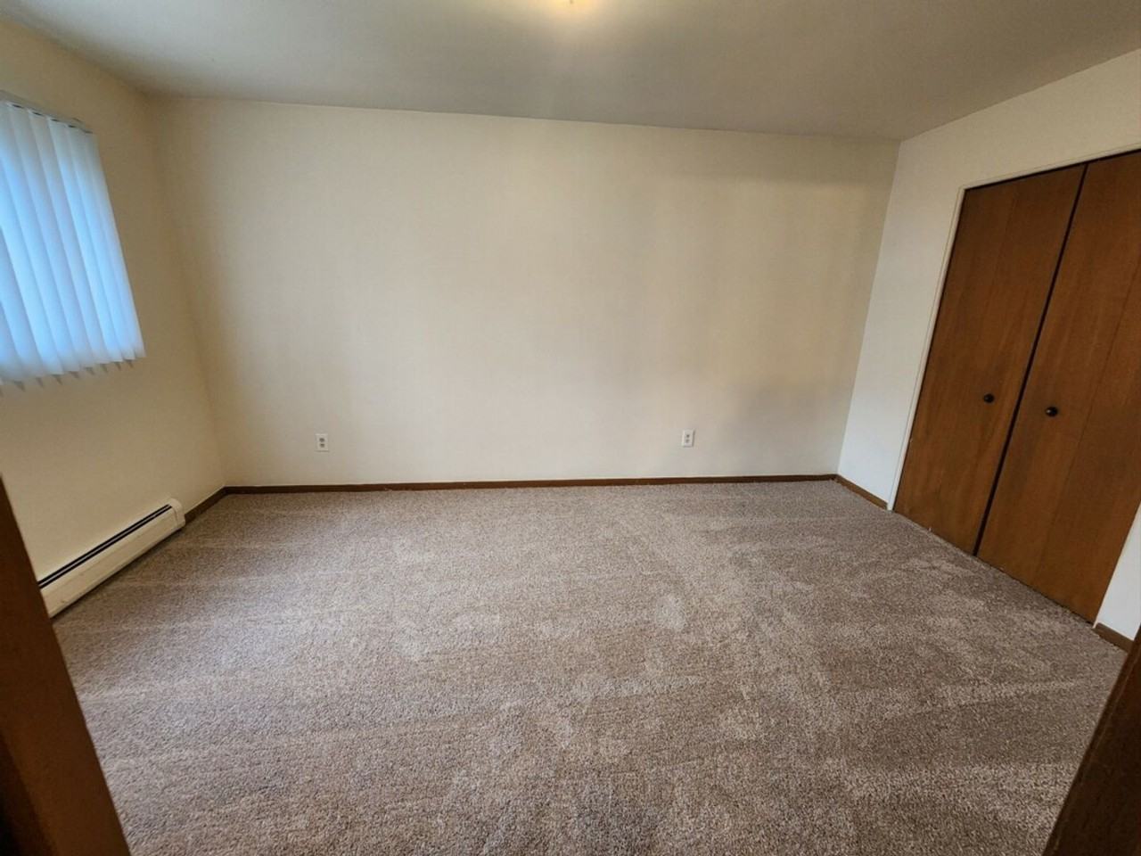 Utica Town - Photo 2 of 50