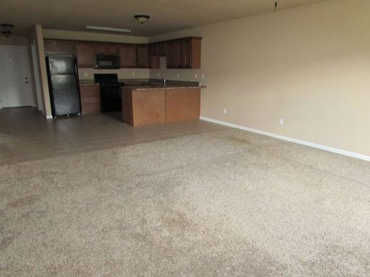 6730-MF2-E2 - Photo 2 of 15