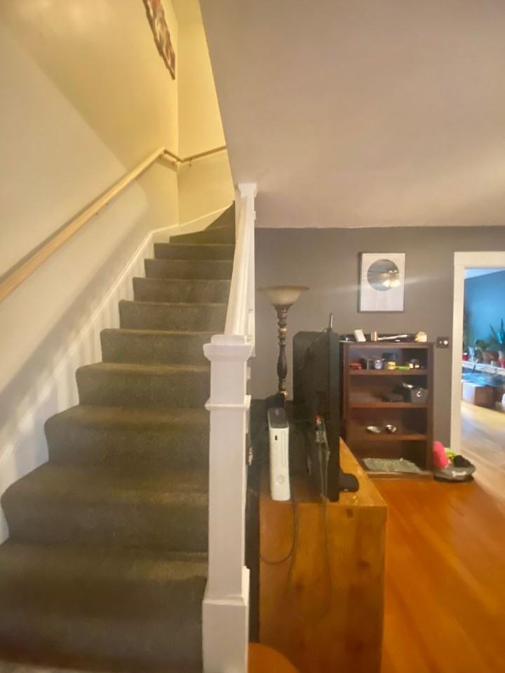 647 North Pine Street - Photo 6 of 14