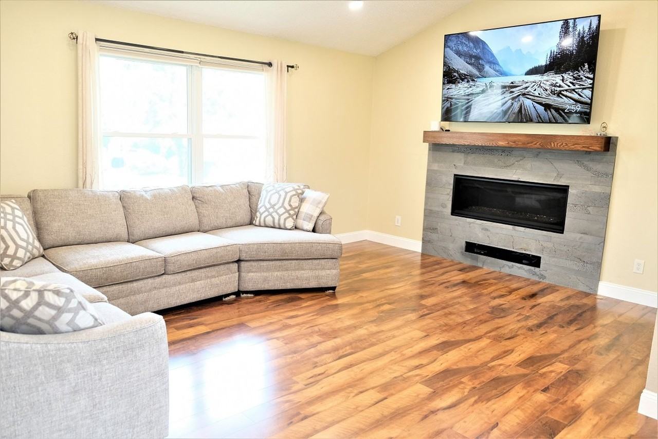 13355 Fawn Ct - Photo 5 of 31