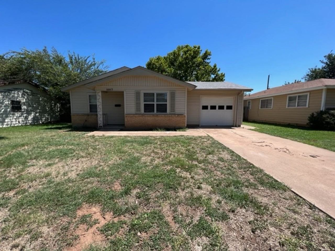 2317 S 41st St - Photo 2 of 19