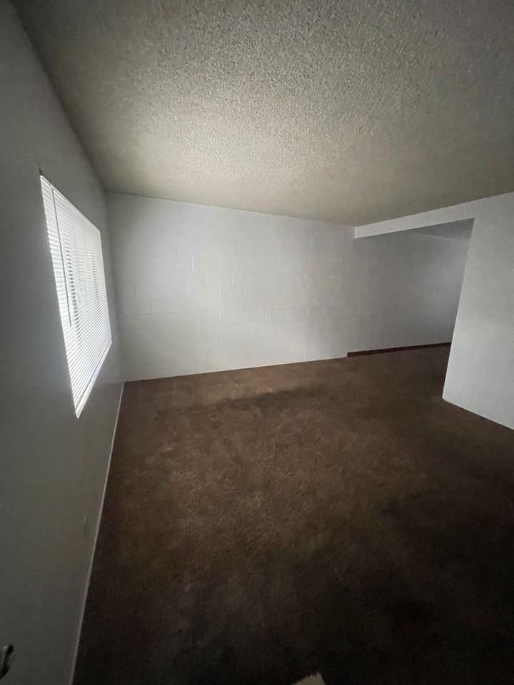 432 HOLTBY ROAD & 434 HOLTBY ROAD & 436 HOLTBY ROAD - Photo 2 of 9