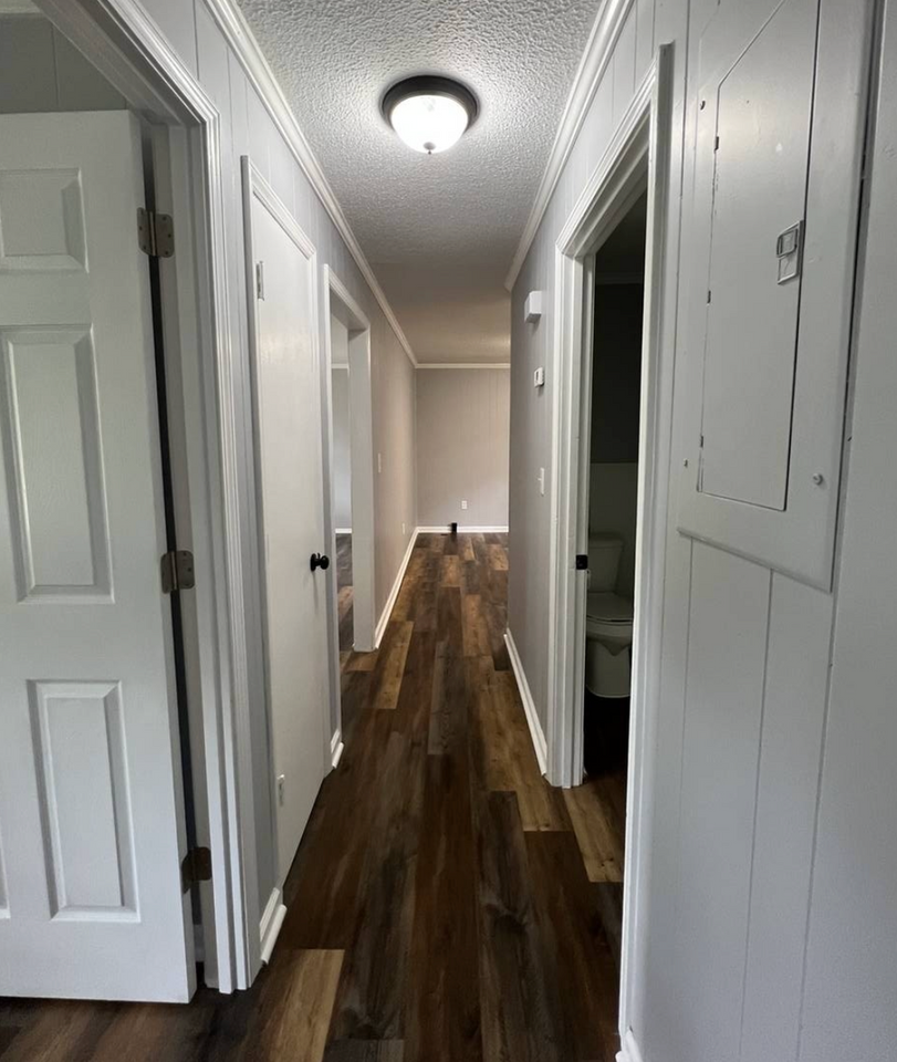 209 Chamblin St - Photo 5 of 10