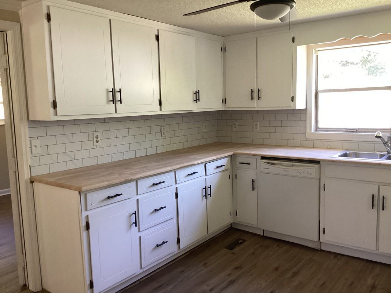 6817 Short Tail Springs Rd - Photo 5 of 15