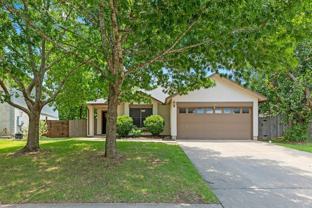 705 Catumet Dr - Photo 1 of 1