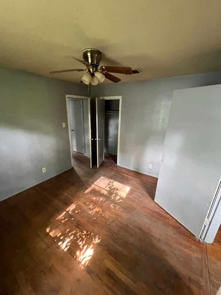 2728 Hillcrest Ave - Photo 7 of 12