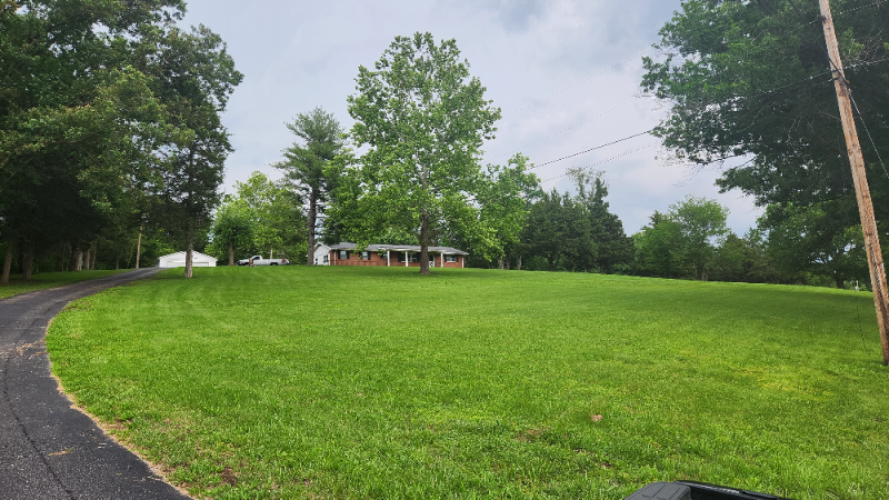 1867 State Road Z - Photo 2 of 20