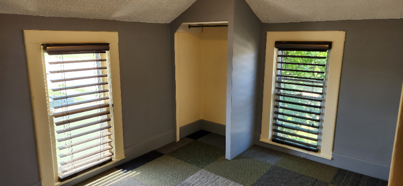 1303 Rose St #3 - Photo 6 of 8