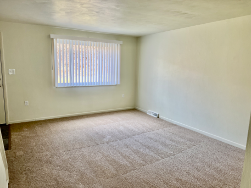 80 Lamont Dr #80 - Photo 4 of 13