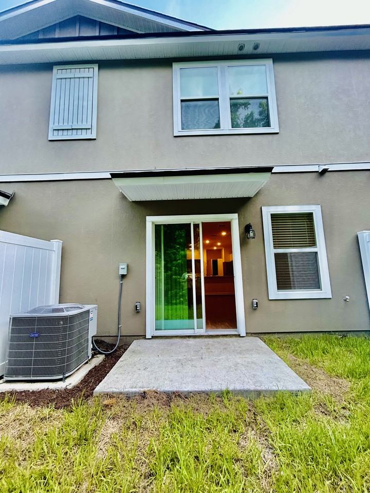 9011 Alpine Aster Rd - Photo 2 of 19