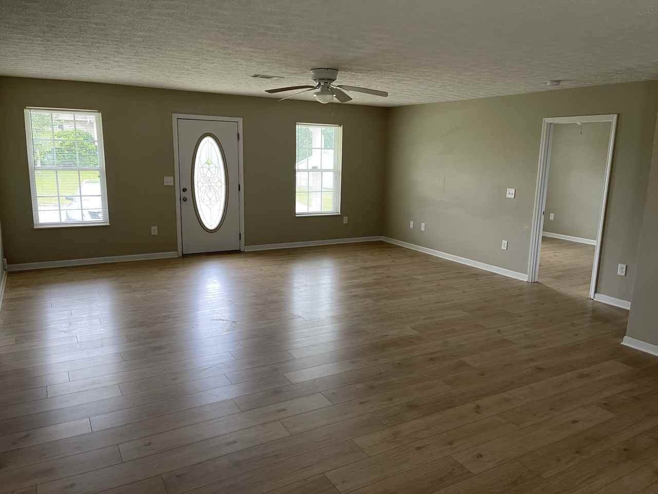 806 Quiet Oaks Way #NA - Photo 2 of 14