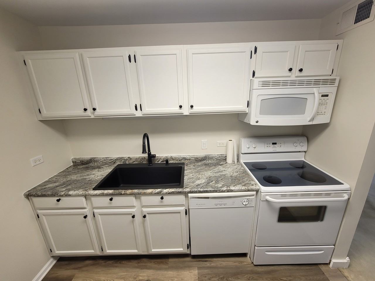 3275 Kirchoff Rd #342 - Photo 7 of 21