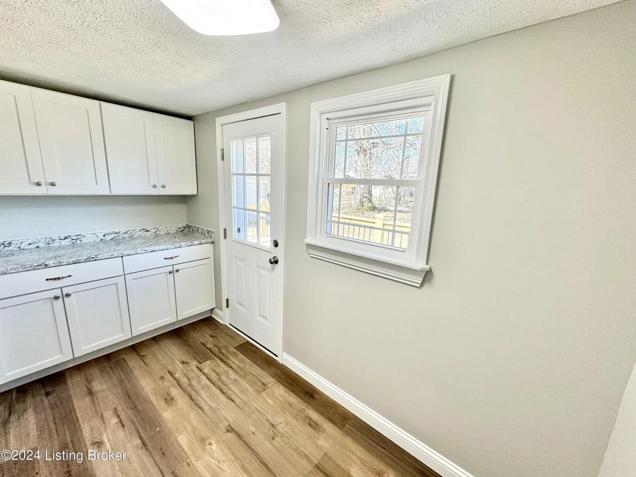 1509 Lincoln Ave - Photo 2 of 19