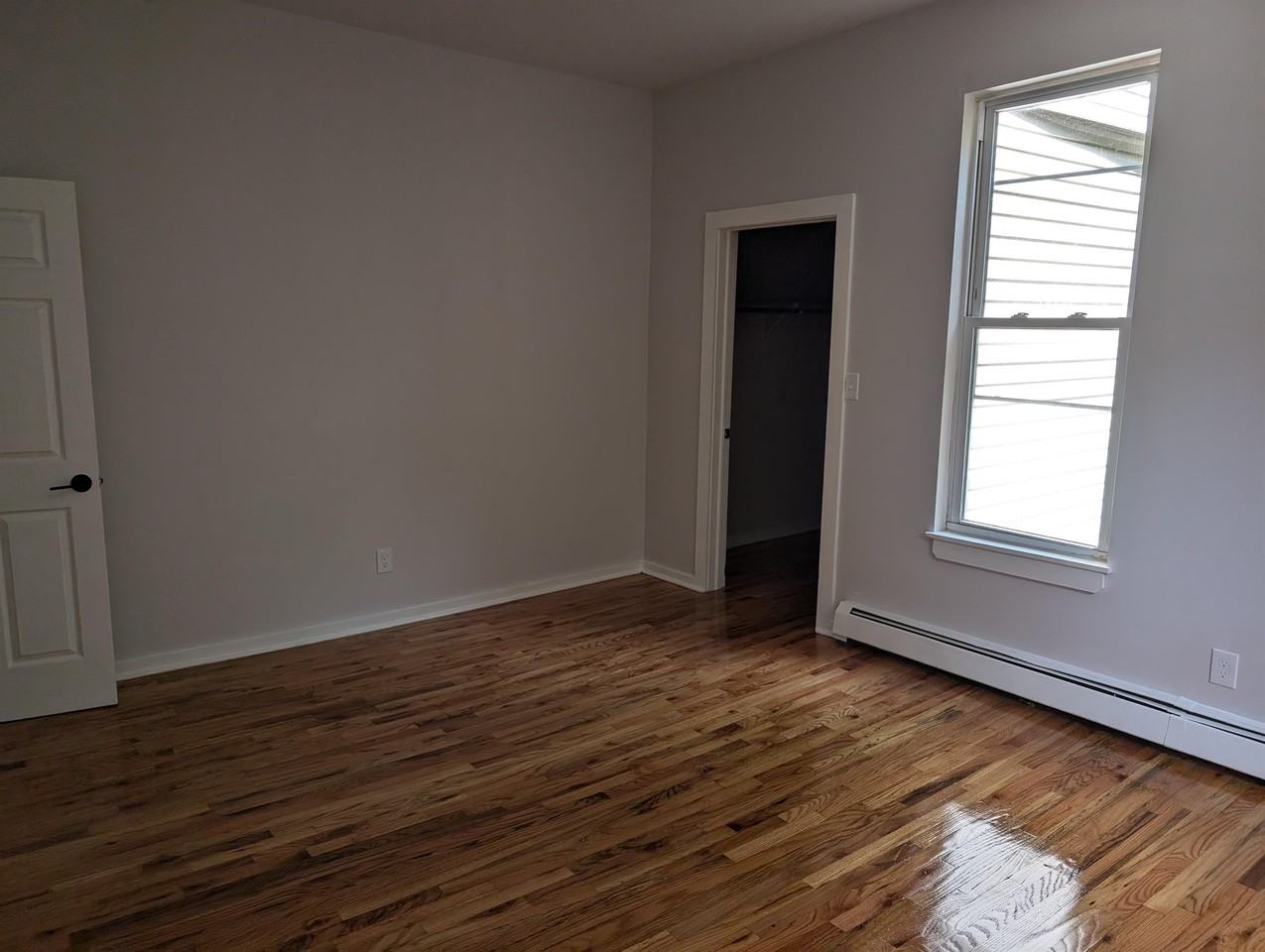 68 Gardner Ave #02 - Photo 7 of 11