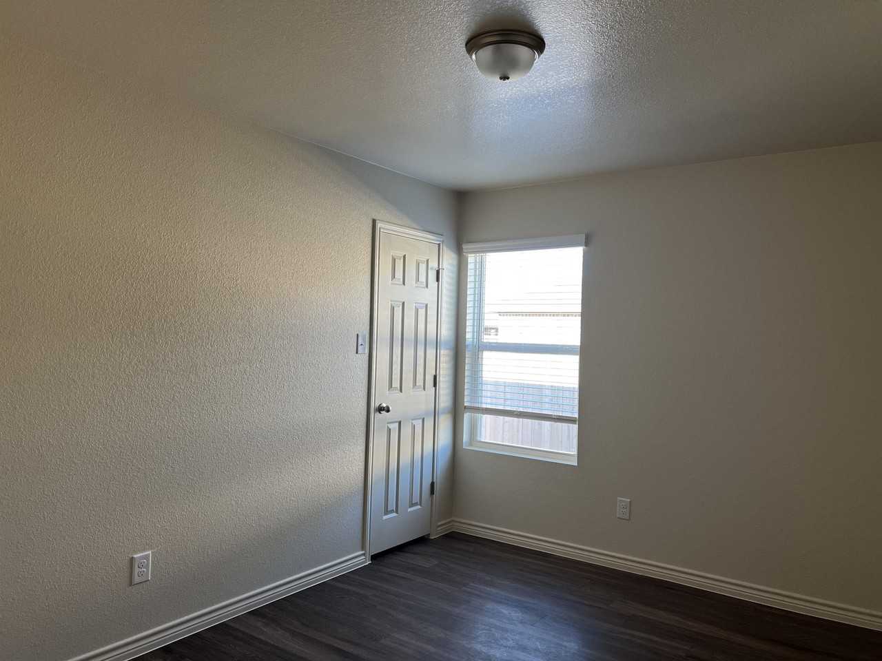 5902 Cordillera Dr #B - Photo 7 of 10