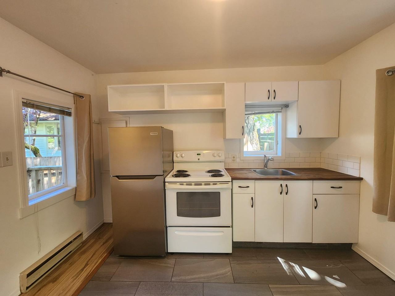 2734 Dundas Rd #1 - Photo 3 of 10